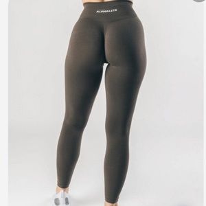 Alphalete Amplify leggings -MOCHA